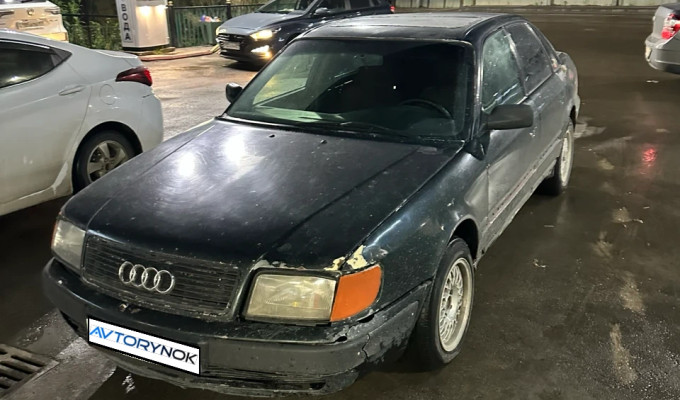 Audi 100 1992 года