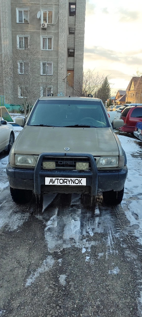 Opel Frontera, 1998