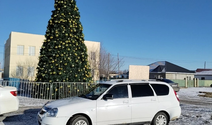 ВАЗ (Lada) Priora 2013 года