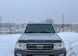 Toyota Land Cruiser 1999 года