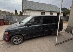 Mazda MPV 1994 года