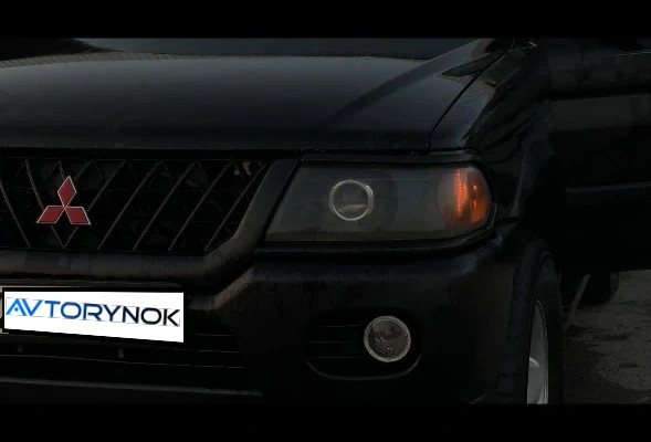 Mitsubishi Montero Sport 2000 года