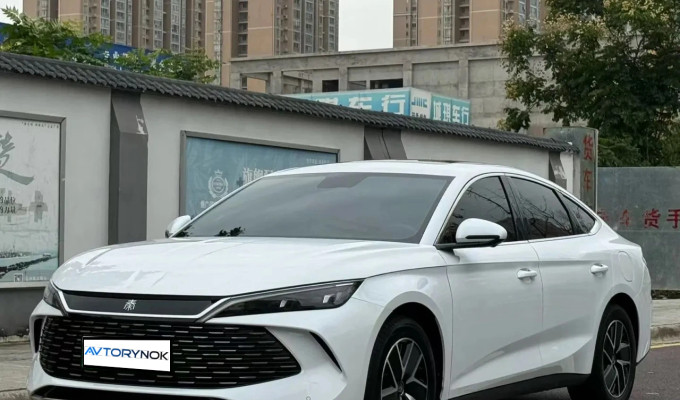 BYD Qin L DM-i 2024 года