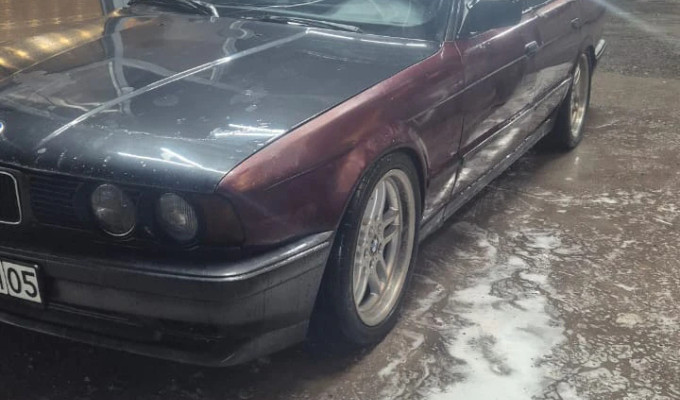 BMW 5 серия 1991 года