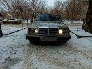 Mercedes-Benz E-Класс 1989 года
