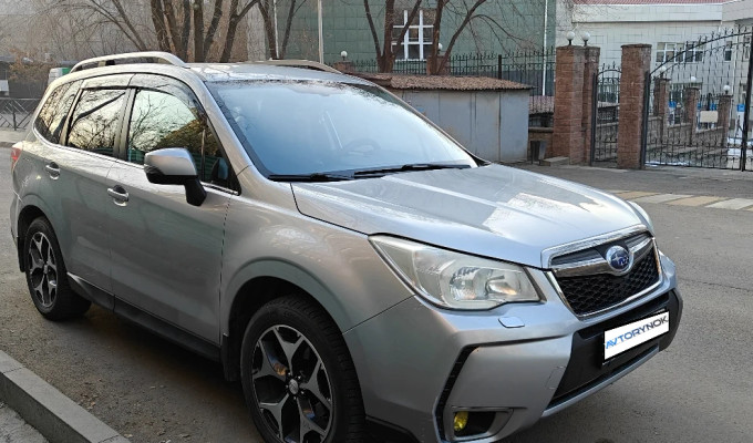 Subaru Forester 2014 года