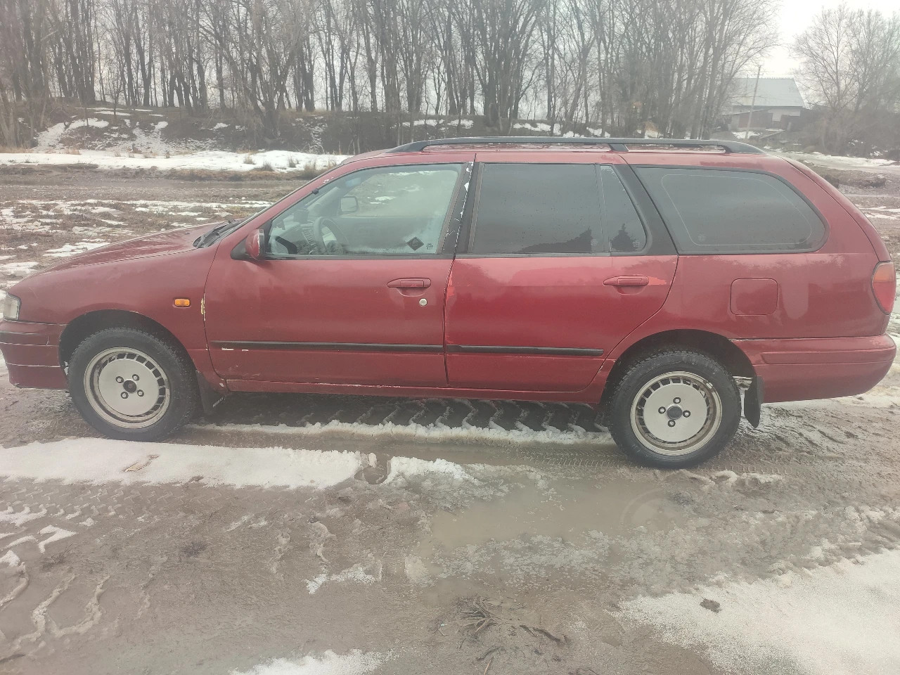 Nissan Primera, 1998