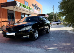 Toyota Camry 2006 года