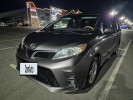 Toyota Sienna 2010 года