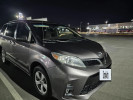 Toyota Sienna 2010 года