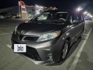 Toyota Sienna 2010 года