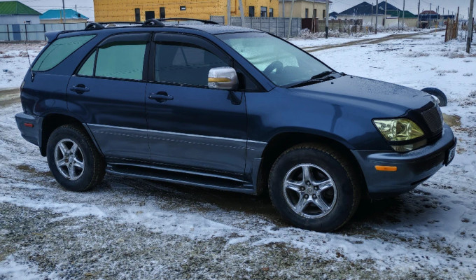 Lexus RX 2000 года