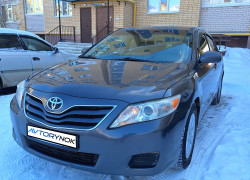 Toyota Camry 2011 года