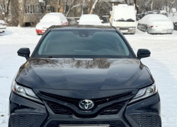 Toyota Camry 2024 года
