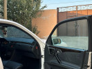 Mercedes-Benz E-Класс 2002 года
