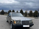 Mercedes-Benz E-Класс 1993 года