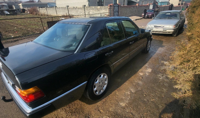 Mercedes-Benz C-Класс 2003 года