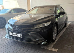 Toyota Camry 2018 года