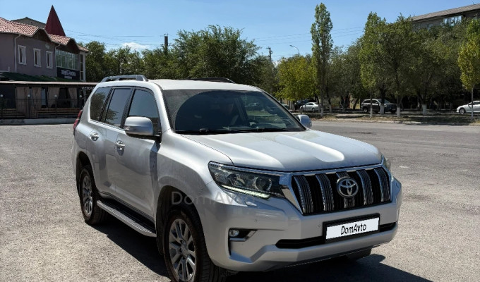 Toyota Land Cruiser Prado 2018 года