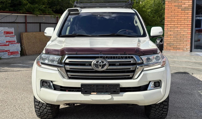 Toyota Land Cruiser 2018 года