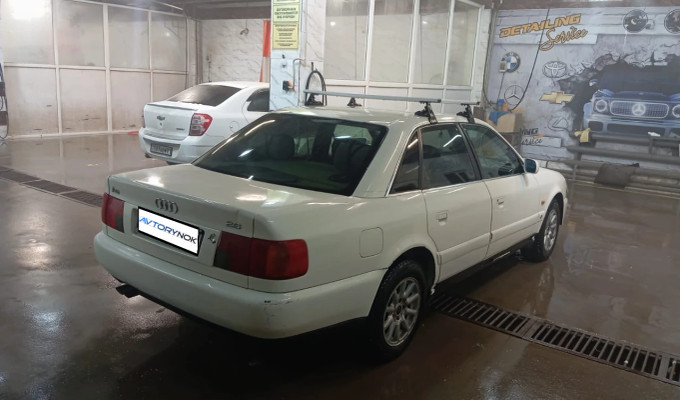 Audi 100 1994 года