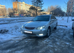 Toyota Camry 2004 года