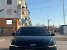Hyundai Elantra 2024 года