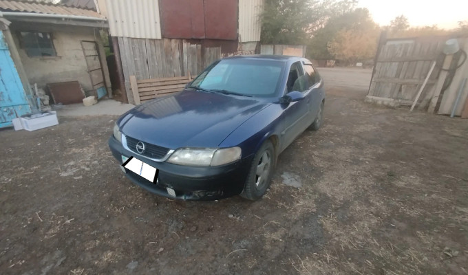 Opel Vectra 1997 года