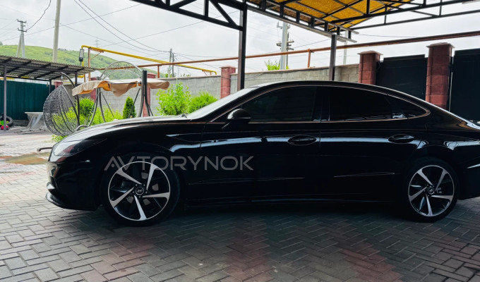 Hyundai Sonata 2021 года
