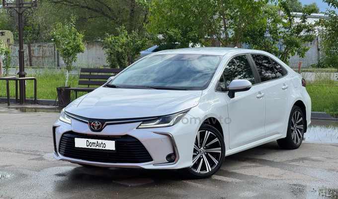 Toyota Corolla 2022 года
