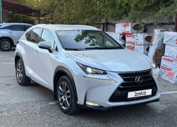 Lexus NX 2016 года