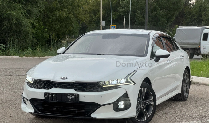 Kia K5 2020 года