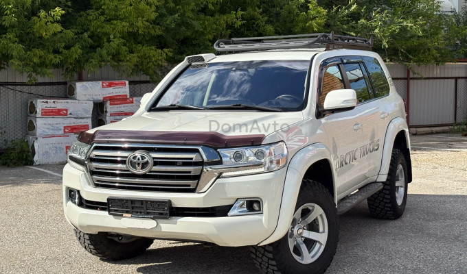 Toyota Land Cruiser 2018 года