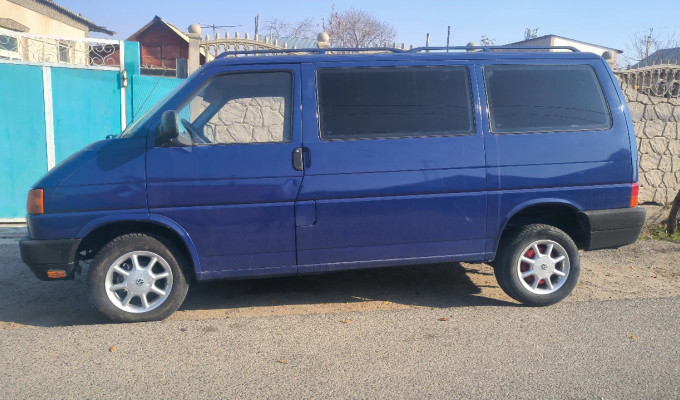 Volkswagen Transporter 1993 года