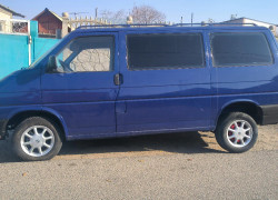 Volkswagen Transporter 1993 года
