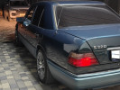 Mercedes-Benz E-Класс 1995 года