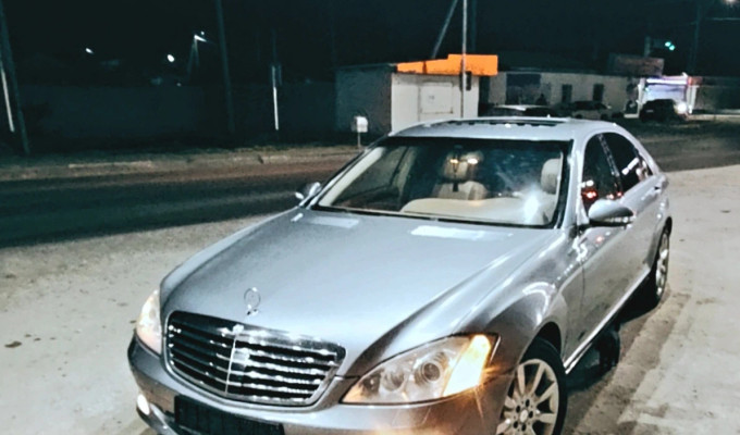 Mercedes-Benz S-Класс 2007 года