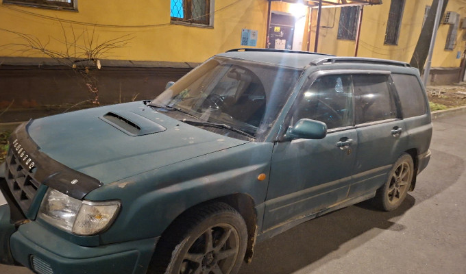 Subaru Forester 1997 года