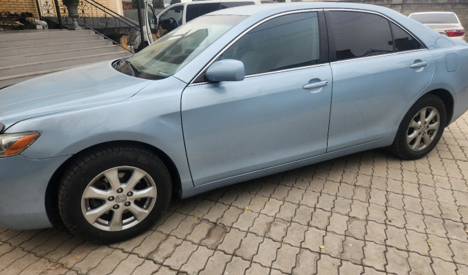 Toyota Camry 2006 года