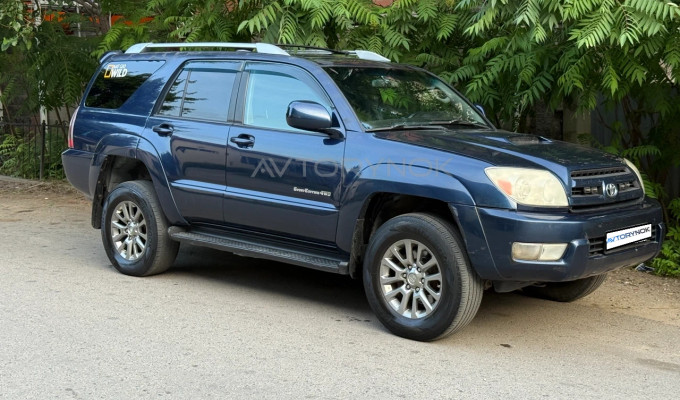 Toyota 4Runner 2004 года