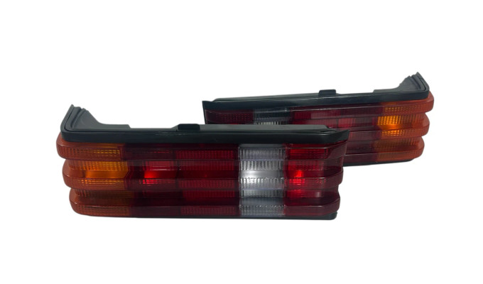 Фонари для Mercedes-Benz W201 (190)
