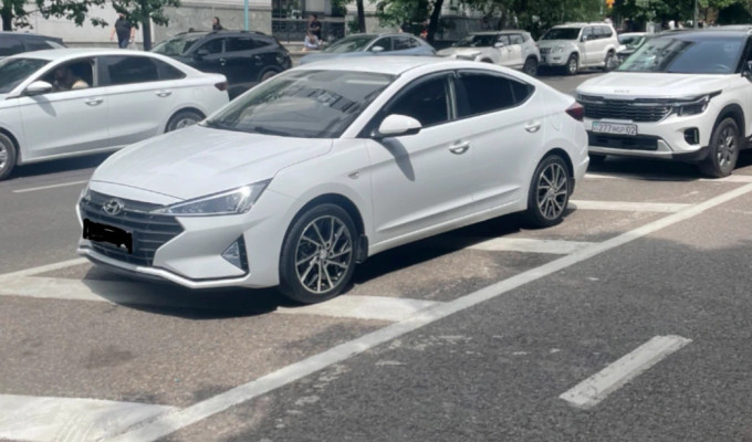 Hyundai Elantra 2020 года