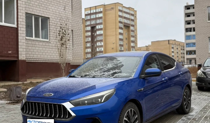 JAC J7 2023 года
