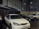 Toyota Camry 2005 года
