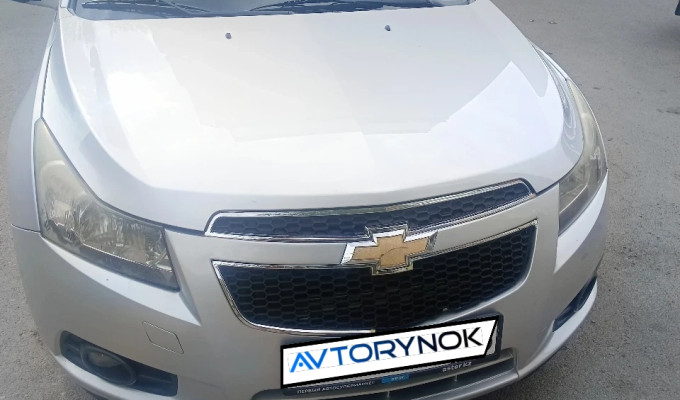 Chevrolet Cruze 2011 года