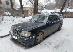 Mercedes-Benz E-Класс 1994 года