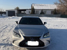 Lexus ES 2019 года