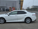 Toyota Camry 2020 года