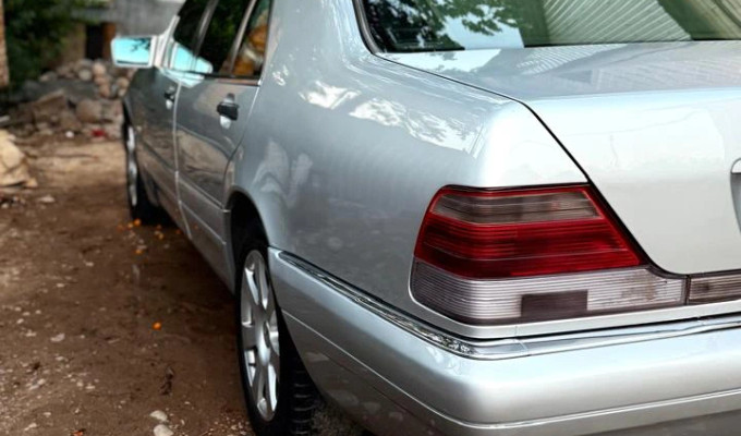 Mercedes-Benz S-Класс 1996 года