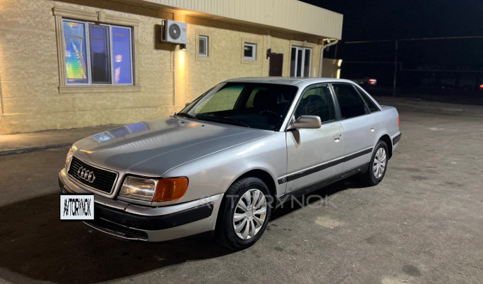 Audi 100 1991 года